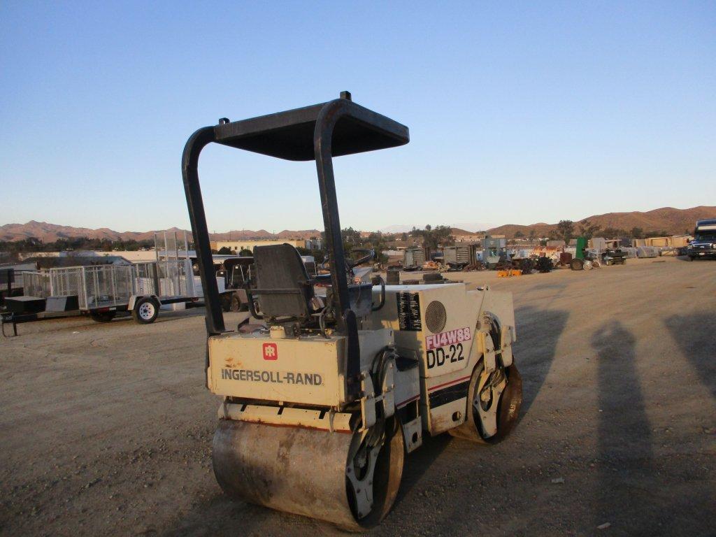 Ingersoll Rand DD22 Vibratory Tandem Roller,