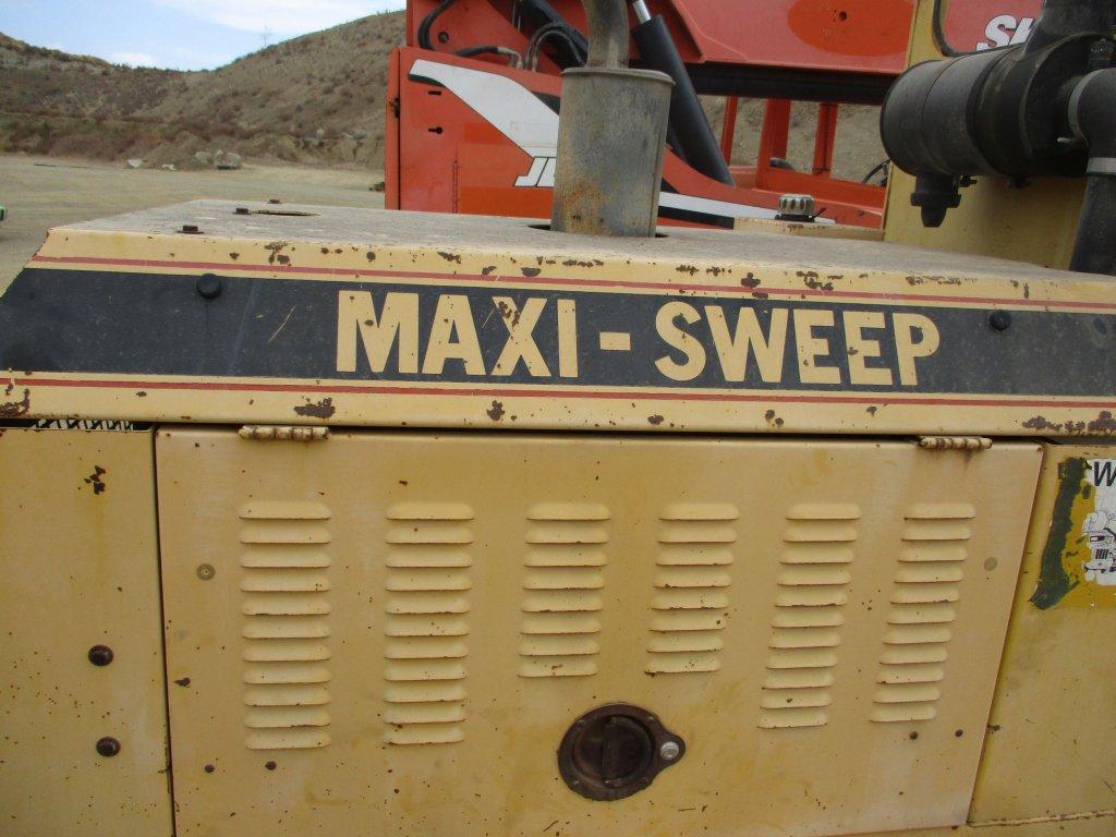 Allmond Bros Maxisweep 6600 Broom,