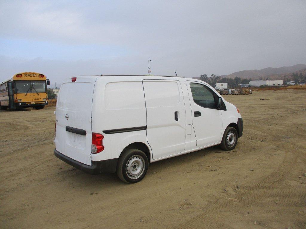 2013 Nissan NV200 Van,