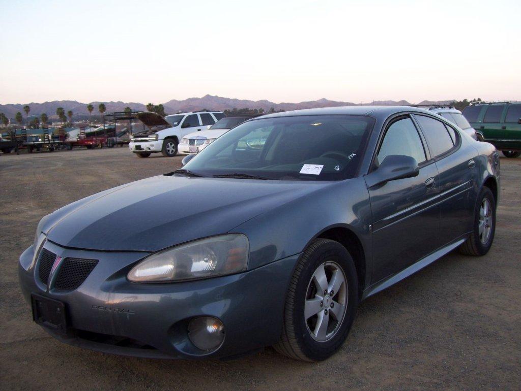 2006 Pontiac Grand Prix Sedan,