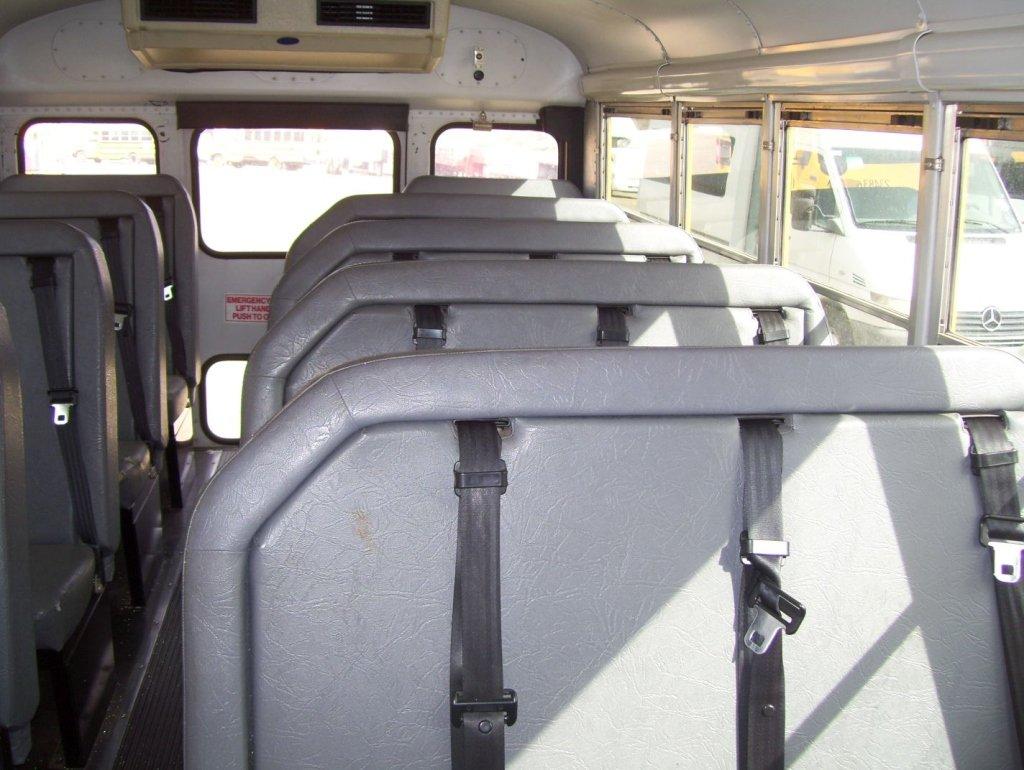 Ford E450 24-Passenger Bus,