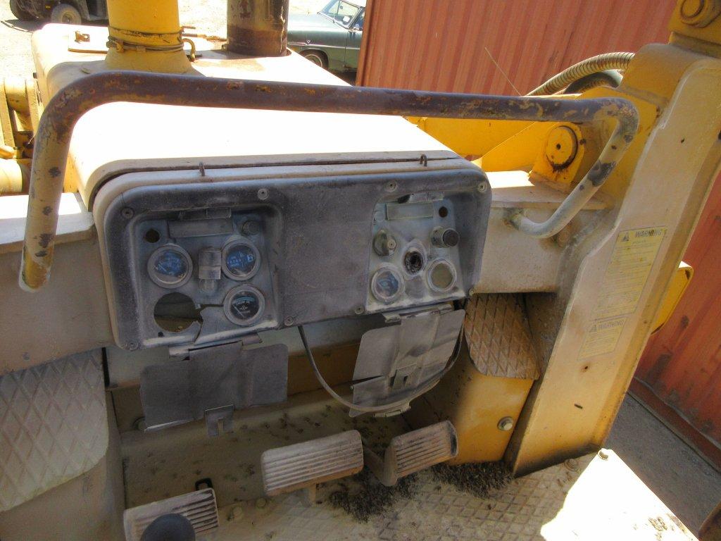 Fiat Allis FL20 Crawler Loader,