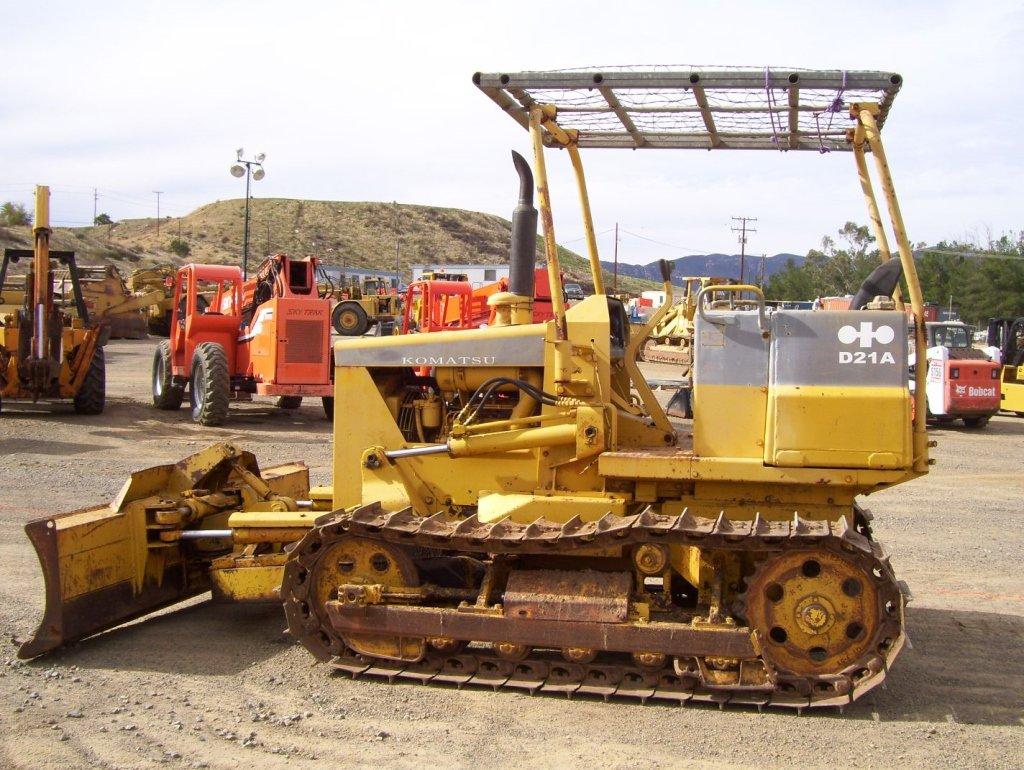 Komatsu D21A-5 Crawler Tractor,