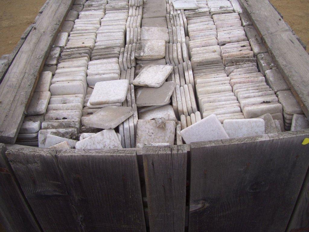 Pallet of 4" x 4" Tiles.