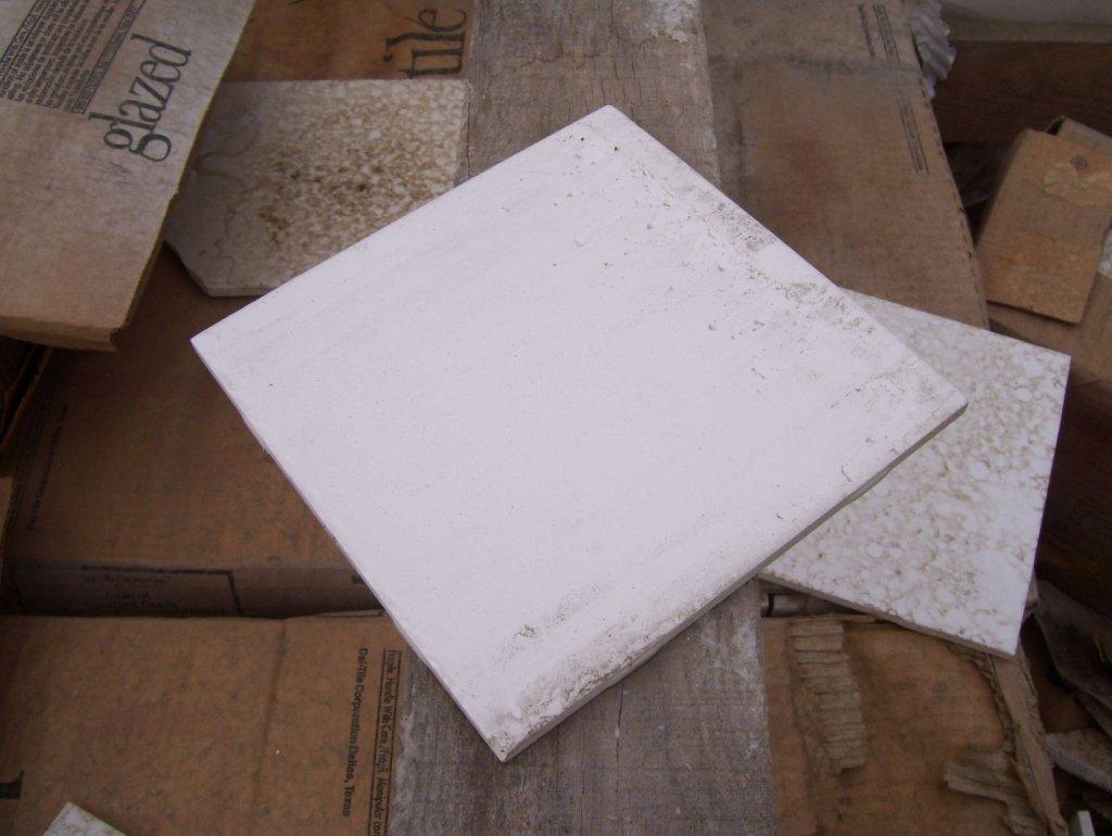 Pallet of 6" x 6" Glazed Tiles.