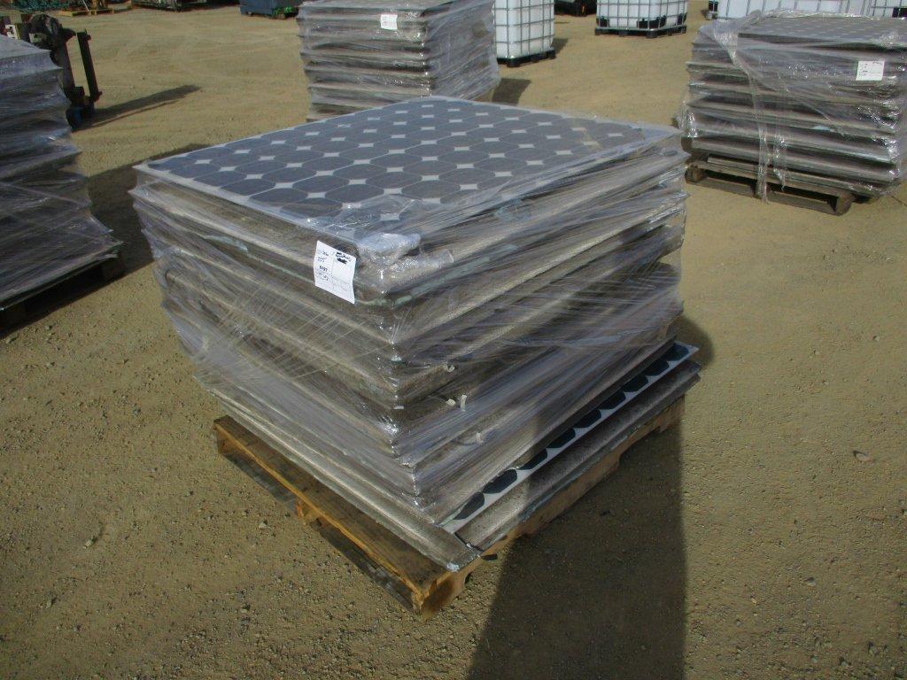 Pallet of (7) Siemans 150 Watt Solar Panels.