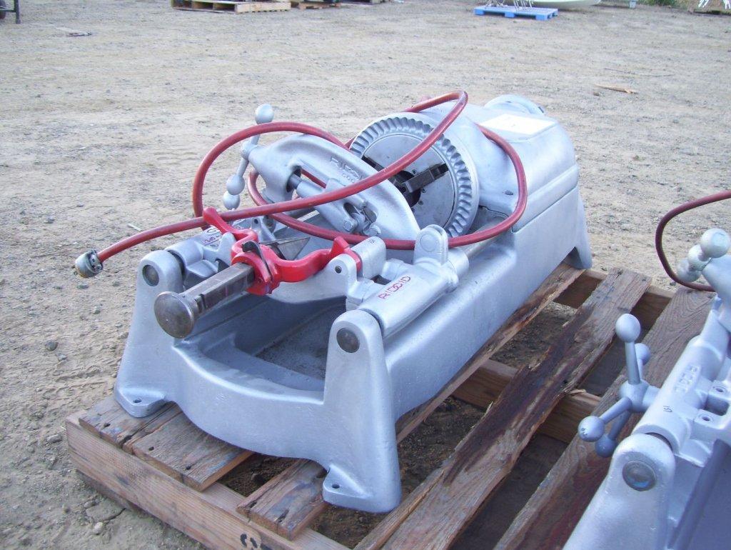 Ridgid 500 Pipe Threader / Cutter,