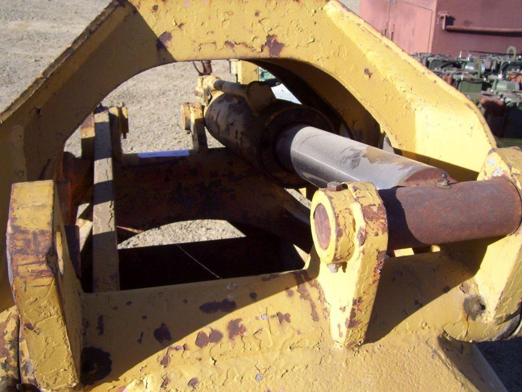 Owens Hydraulic Clam Shell Bucket,