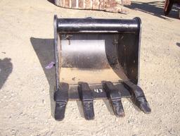 18" Wain Roy Bucket,