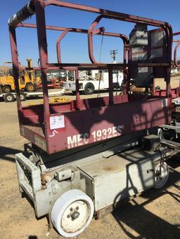 MEC 1932ES Scissor Lift,