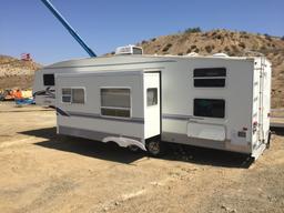 Keystone Sprinter 5th Wheel 31'6" Travel Trailer,