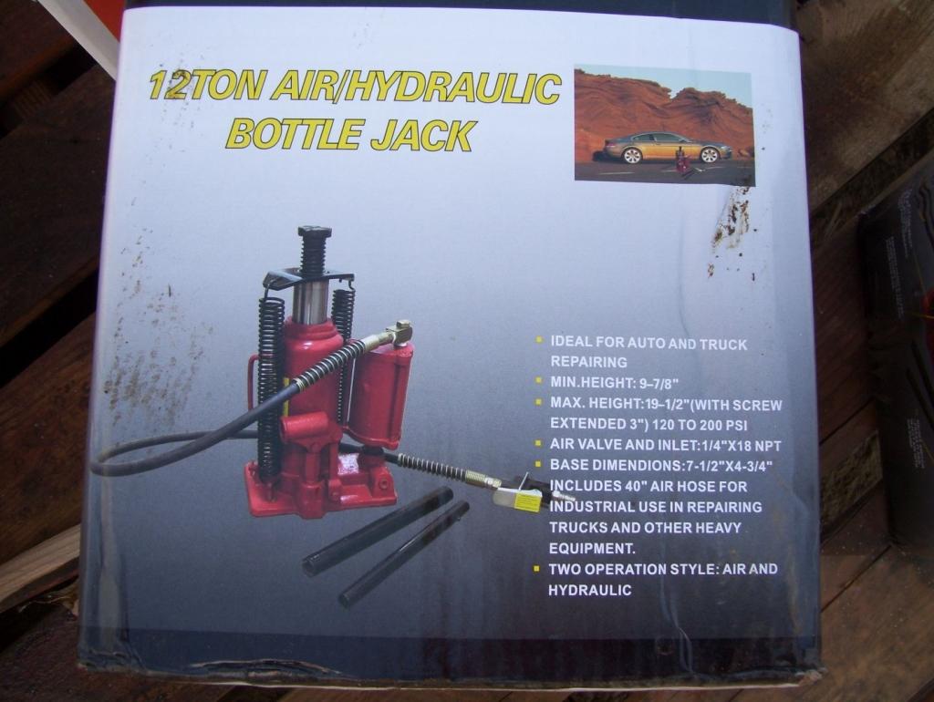 Unused 12 Ton Air/ Hydraulic Bottle Jack.