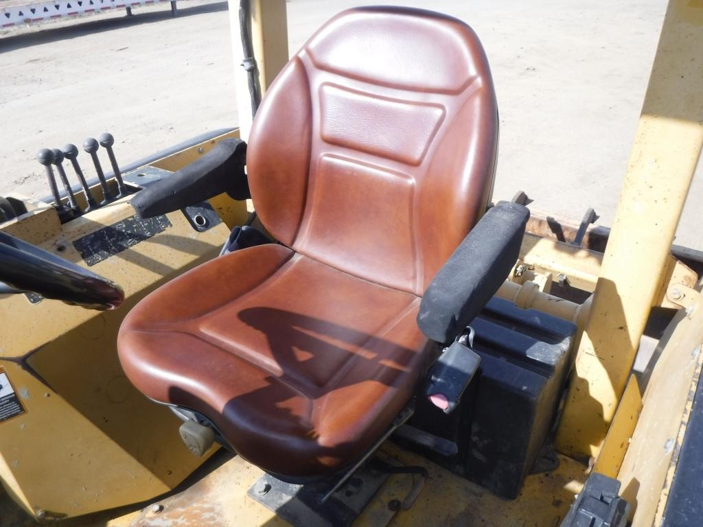 2007 John Deere 210LE Skip Loader,