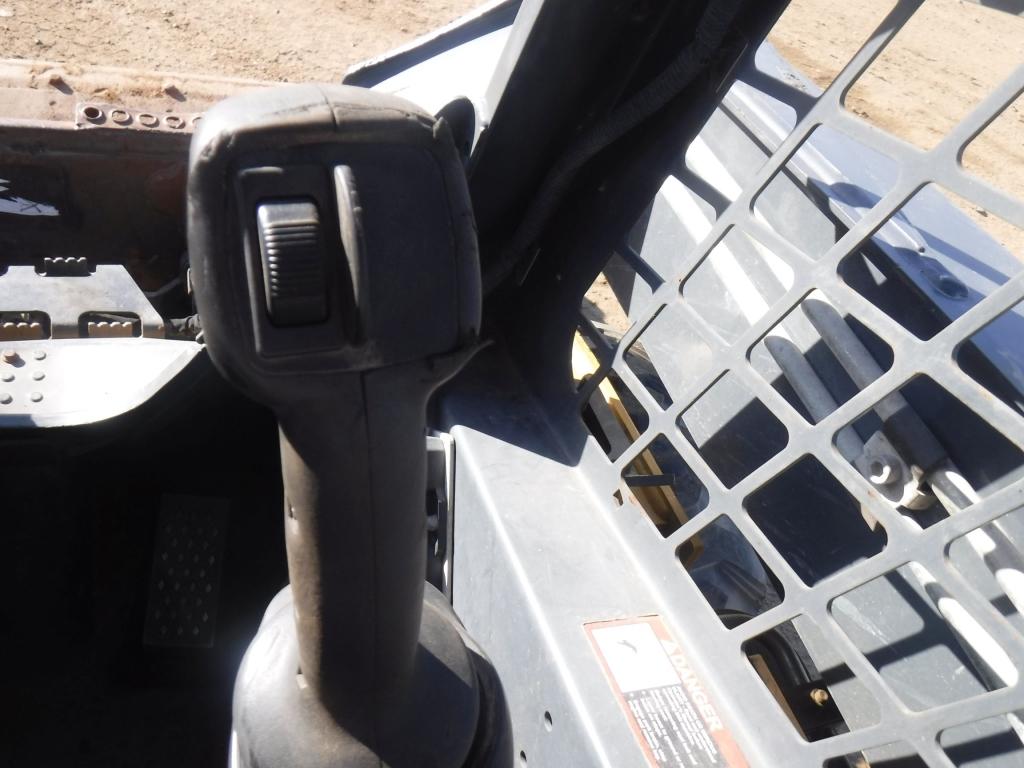 2012 John Deere 318D Skid Steer Loader,