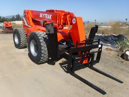 2001 SkyTrak 10054 Forward Reach Forklift,