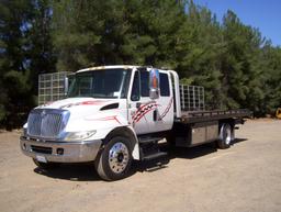 2007 International 4300 Roll Back Truck,