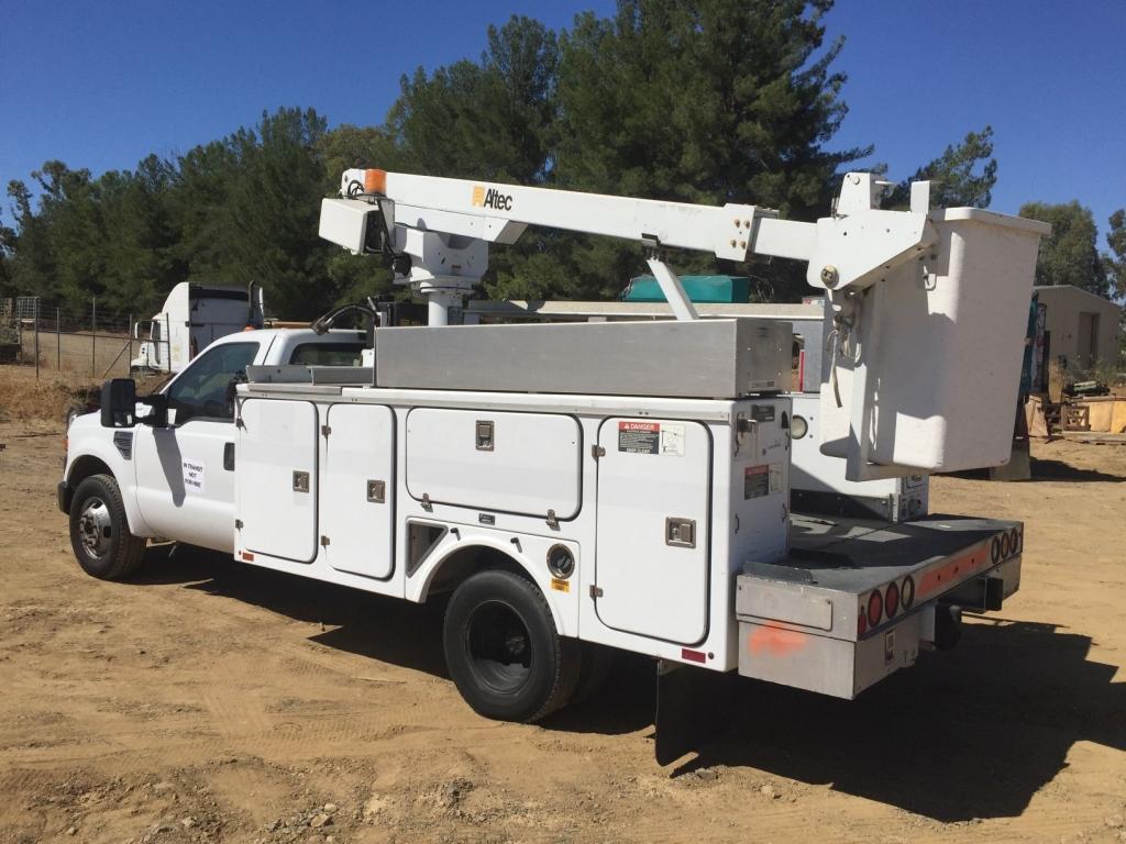 2008 Ford F350XL Bucket Truck,