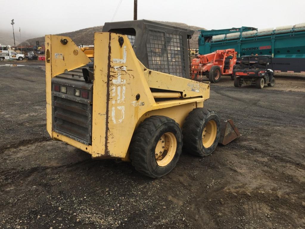 Gehl SL4835 Skid Steer Loader,