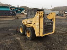 Gehl SL4835 Skid Steer Loader,