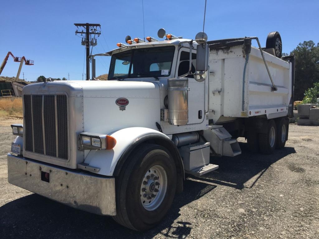 Peterbilt 379 Strong Arm Dump Truck,