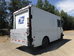 Freightliner MT45 Step Van Truck