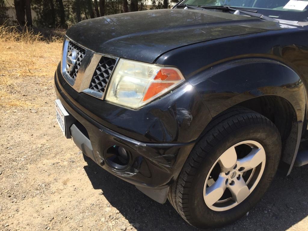 Nissan Frontier Crew Cab Pickup,