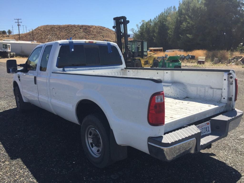 2009 Ford F250 Extended Cab Pickup,