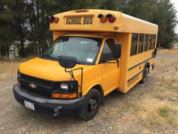 Chevrolet C3500 21-Passenger Bus,