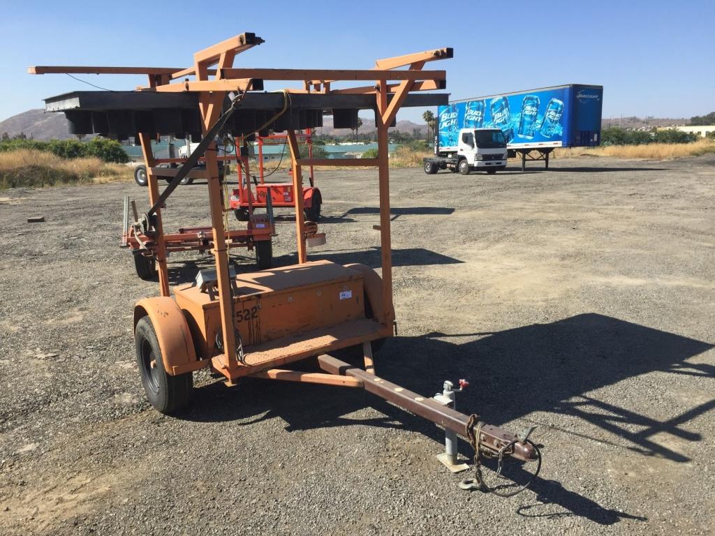 2004 HSI Solarguide Arrow Board,