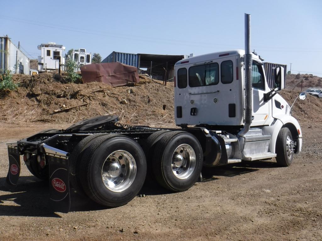 2019 Peterbilt 579 Truck Tractor,