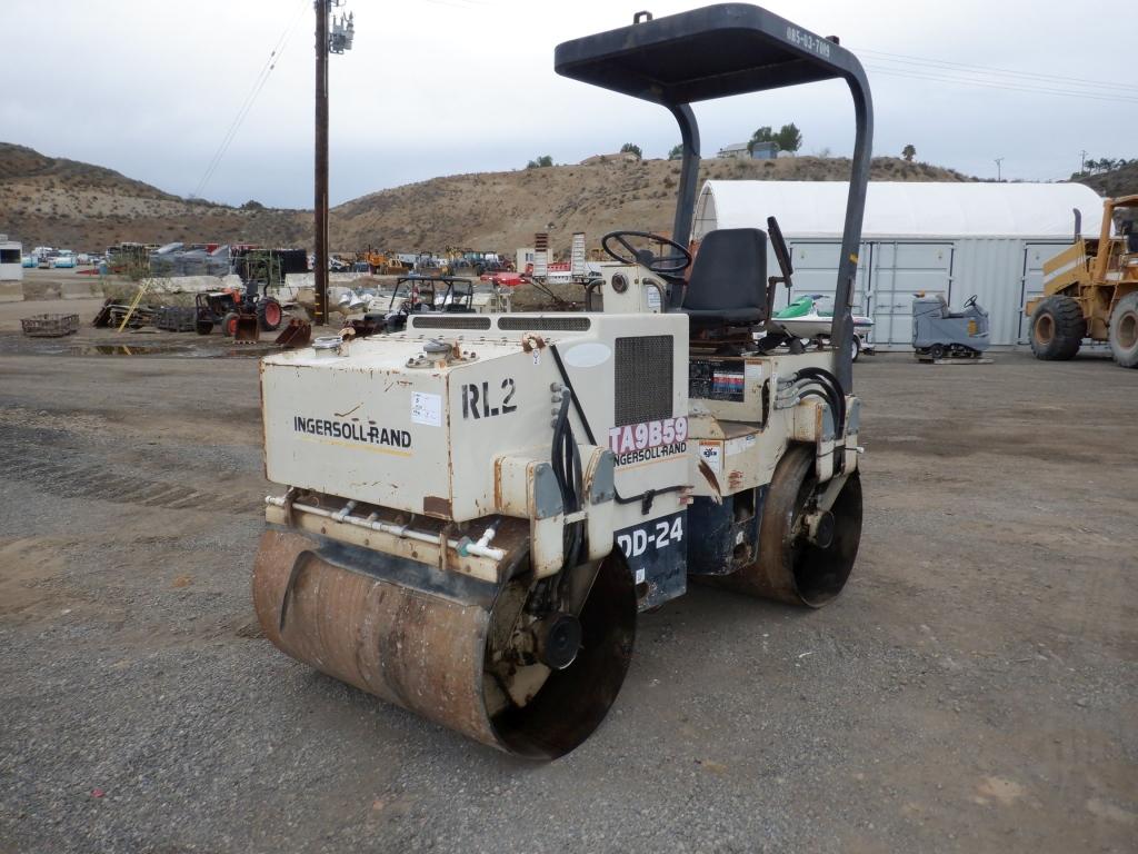 Ingersoll Rand DD-24 Vibratory Tandem Roller,