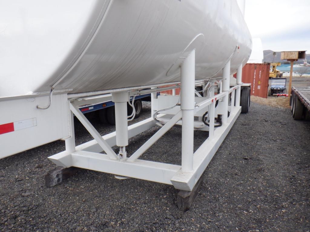 Klein KPT-120 12000 Gallon Water Tower,