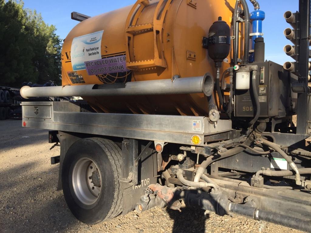 American LaFrance Condor Vacuum Truck,