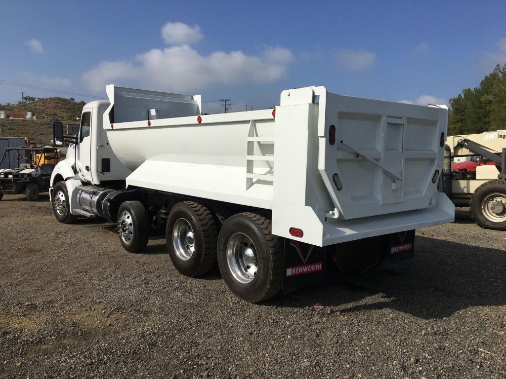 2016 Kenworth T680 Dump Truck,