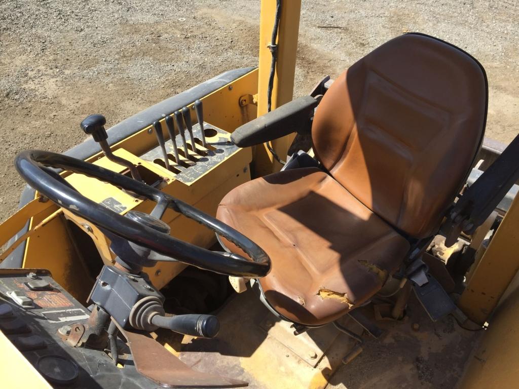 2001 John Deere 210LE Skip Loader,