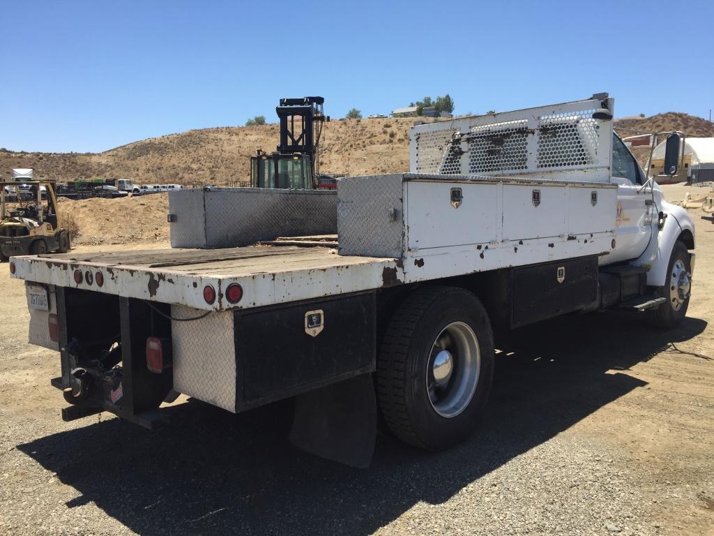 Ford F650 Flatbed Truck,