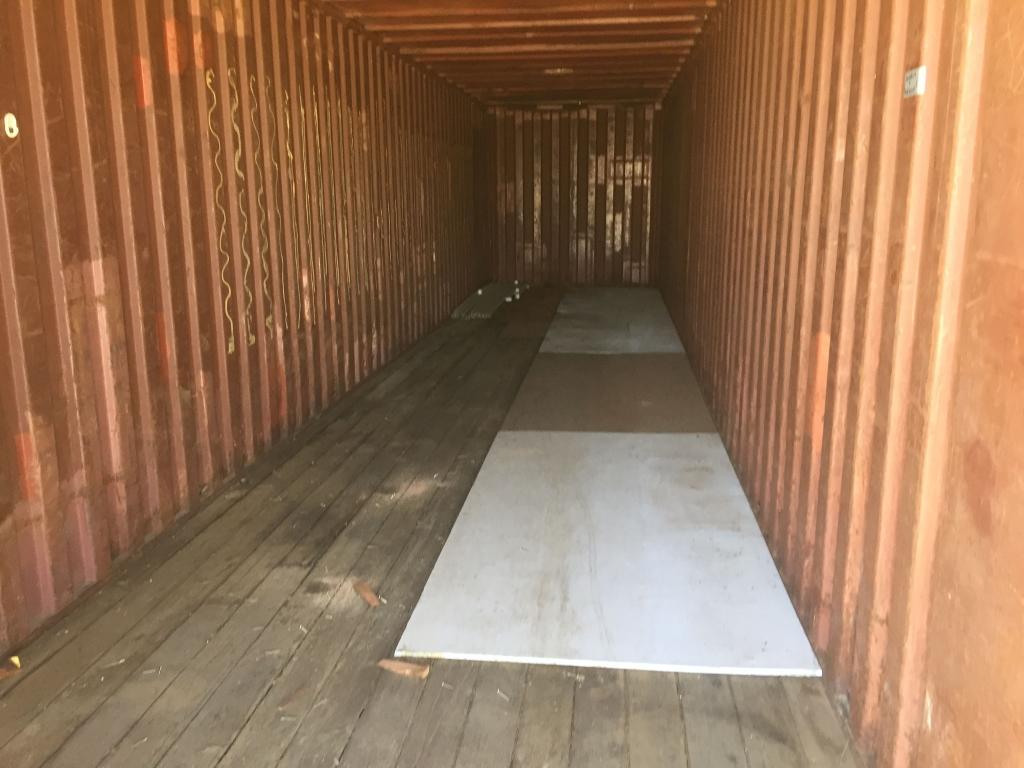 40' Container.