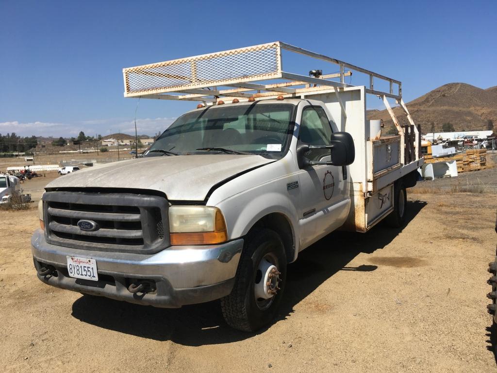 Ford F350 Flatbed Truck,