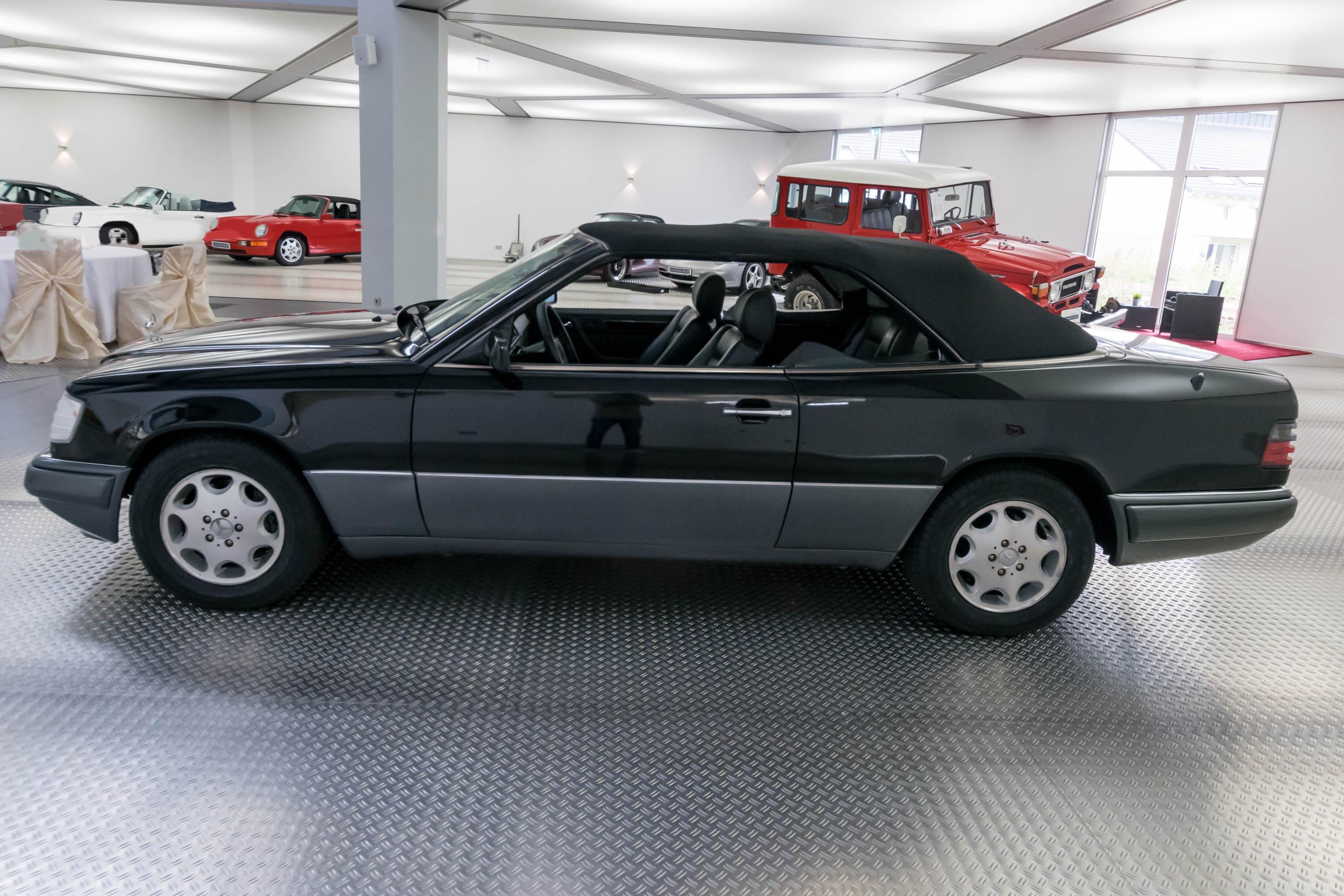 1995 Mercedes-Benz E 320