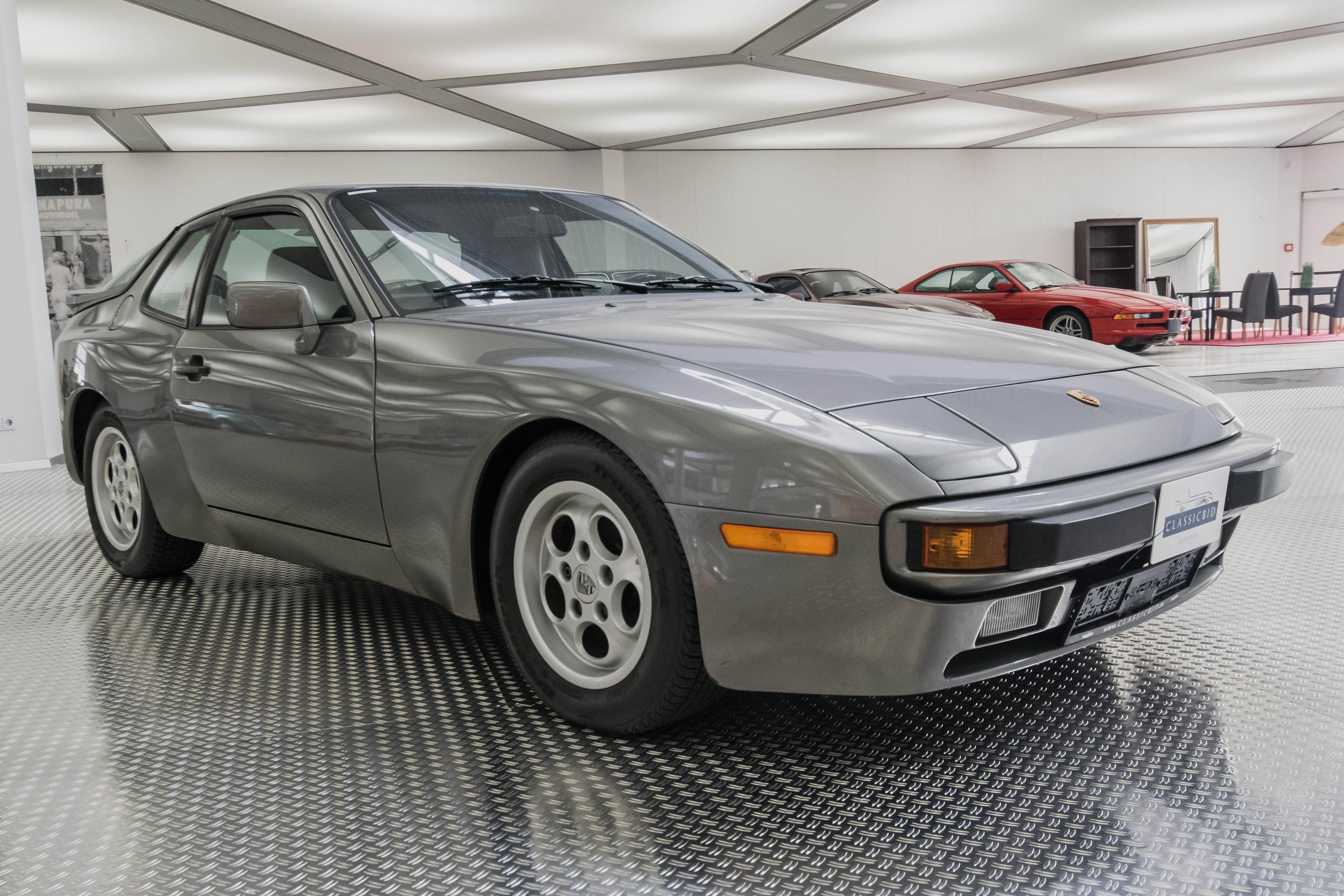 1986 Porsche 944