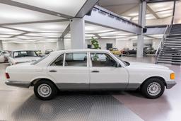 1985 Mercedes-Benz 500 SEL