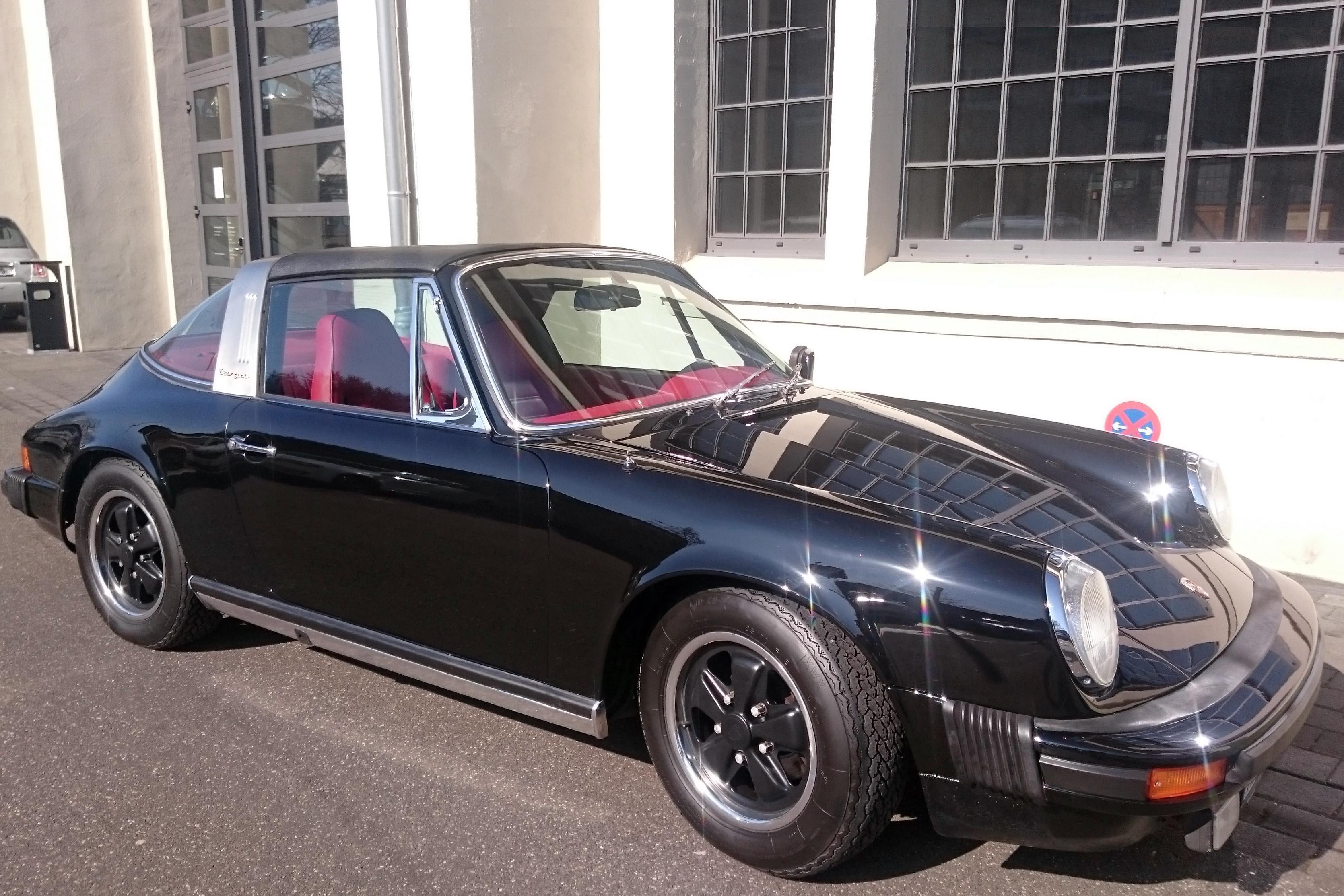 1975 Porsche 911 S Targa