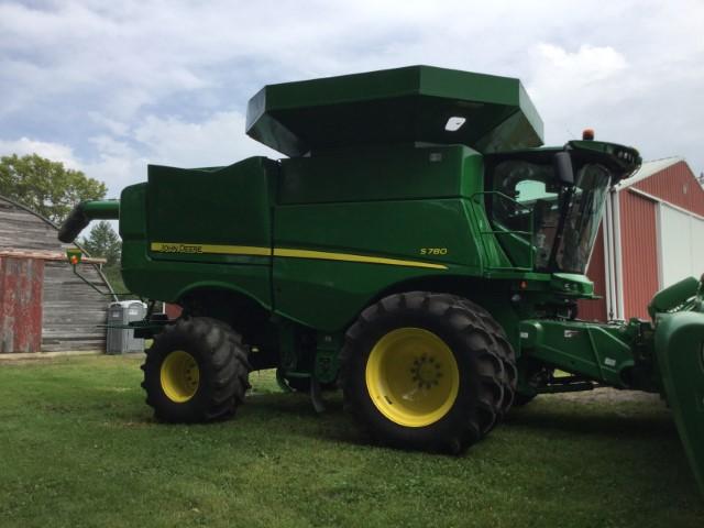 2018 John Deere S780 Combine