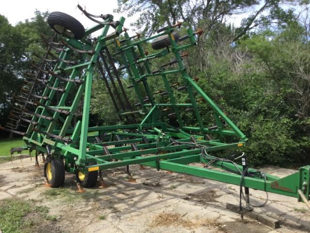 2008 35' Field Cultivator