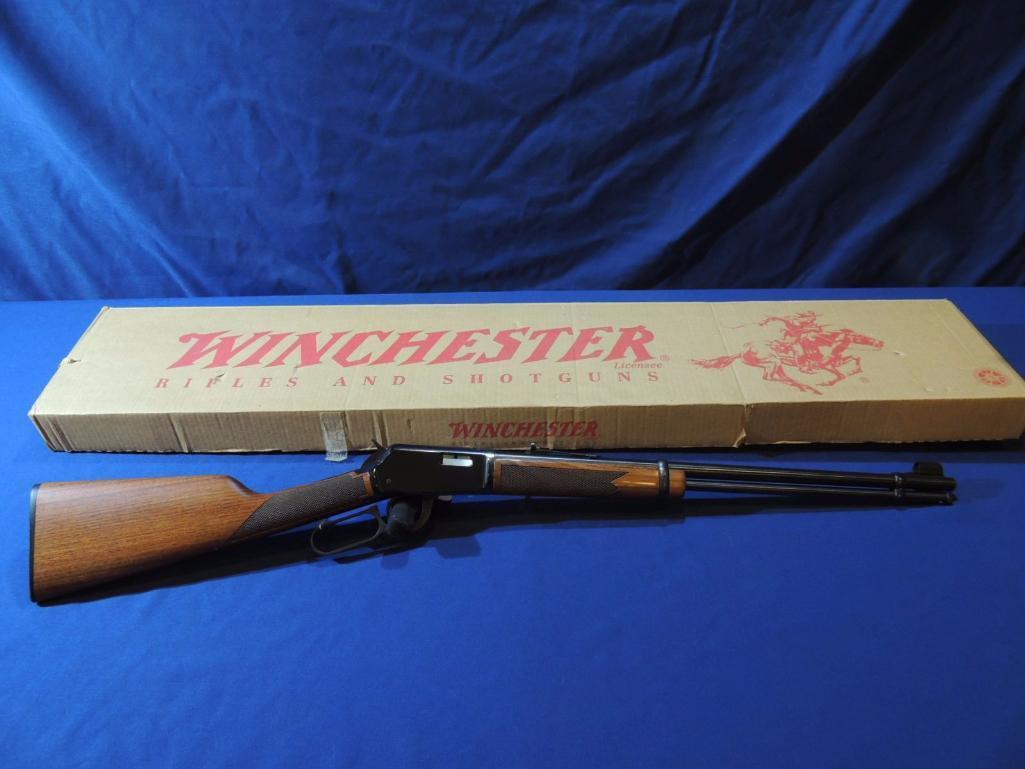 Boxed Winchester Model 9422M 22 Win Mag