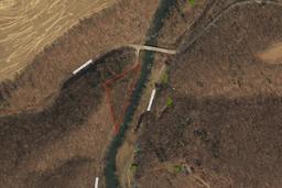 1.5 Acres on Bales Road in Pearisburg, VA