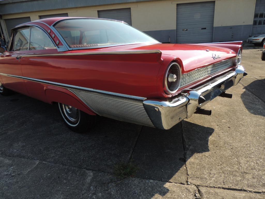 1961 Ford Galaxie Starliner Two Door Hard Top