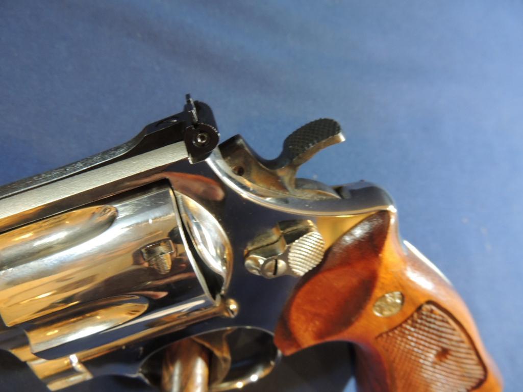 Smith & Wesson Model 29-2 44 Magnum