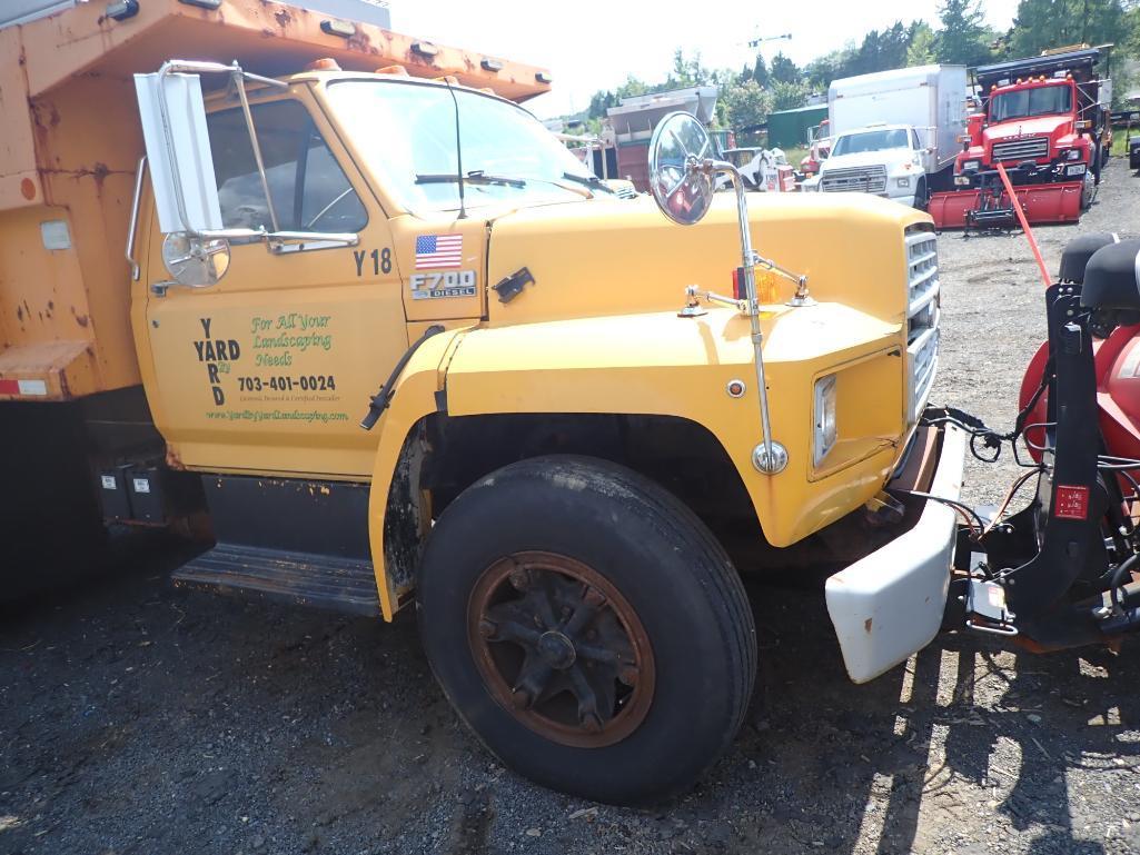 1994 Ford F700 Diesel Snow Removal Dump Truck