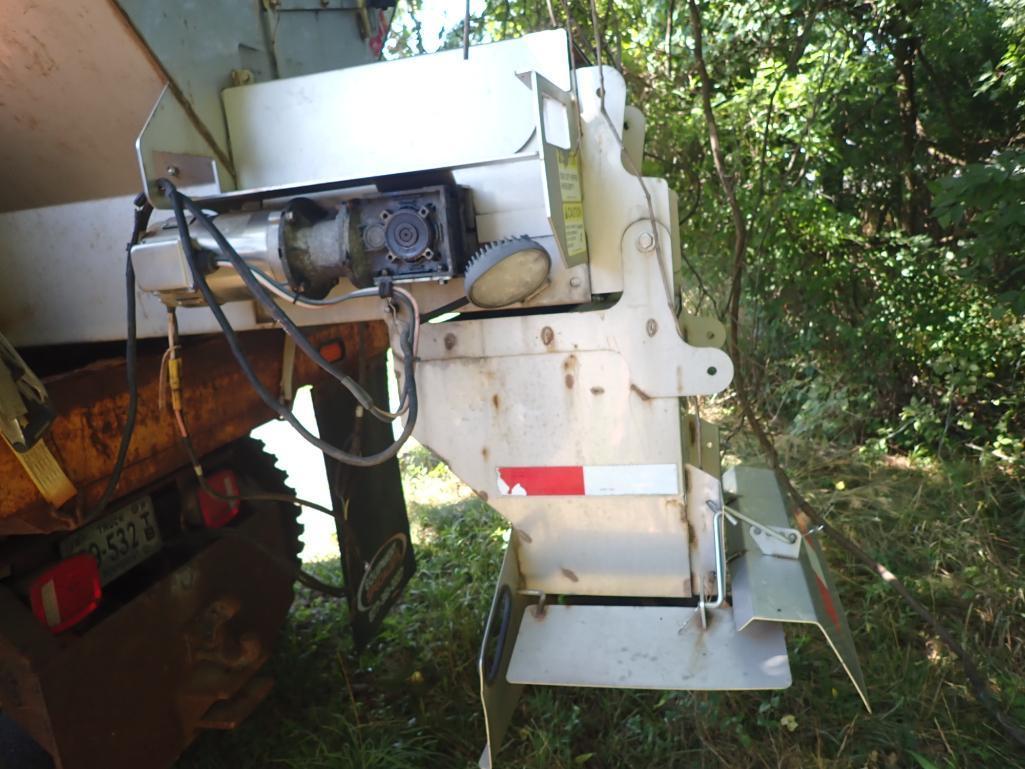 1998 Ford F700 Diesel Snow Removal Dump Truck